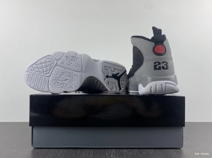 Grey Particle 9 Jordan CT8019-060 Retro 0617